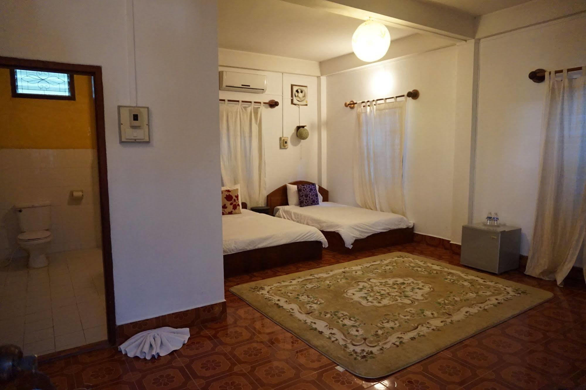 Mani Home Luang Prabang Exteriör bild